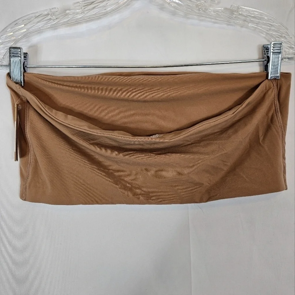 Skims Sienna (B17) Bandeau bra NWT Fits Everybody - Picture 2 of 3